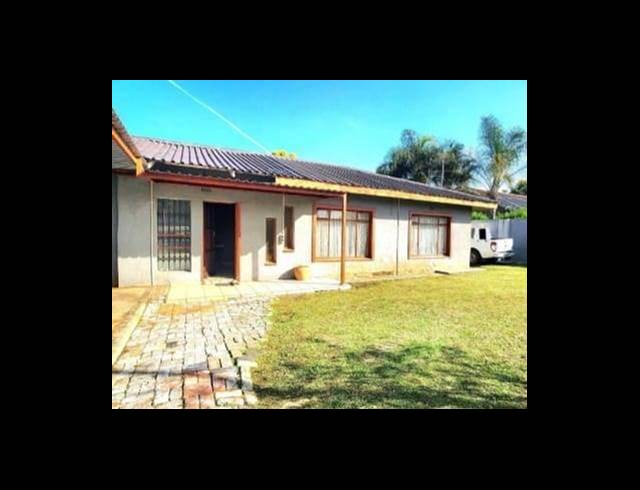 3 BEDROOM HOUSE FOR SALE IN RACEVIEW